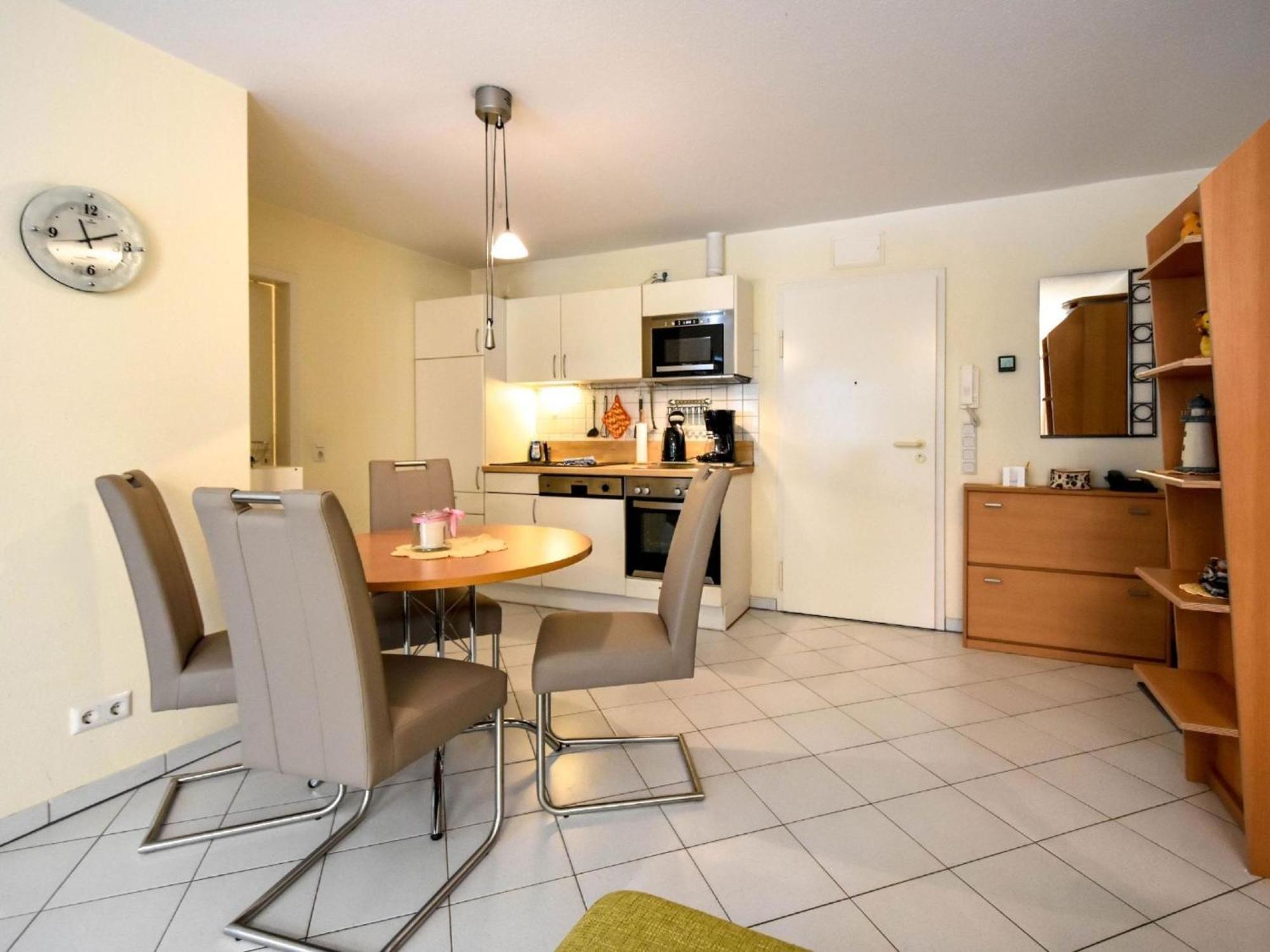 Apartment Seeschloss 9 Nur 2 Minuten Zum Ostseebad Binz